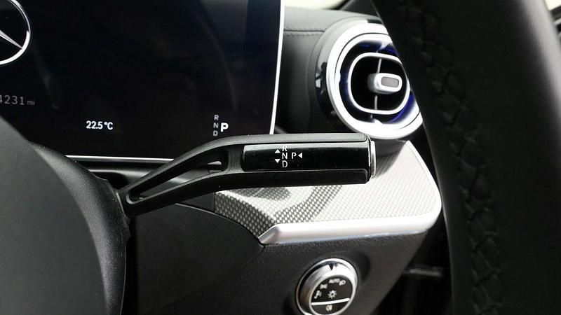 Image 2/4