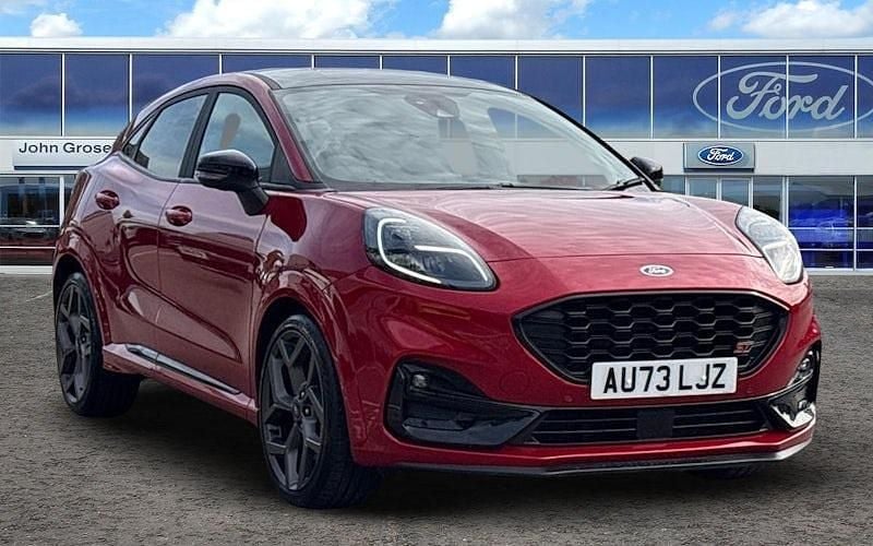 Used 2025 Ford Puma Gen-E ST Hatchback | £22,995 (Fair price) - Image 1/3