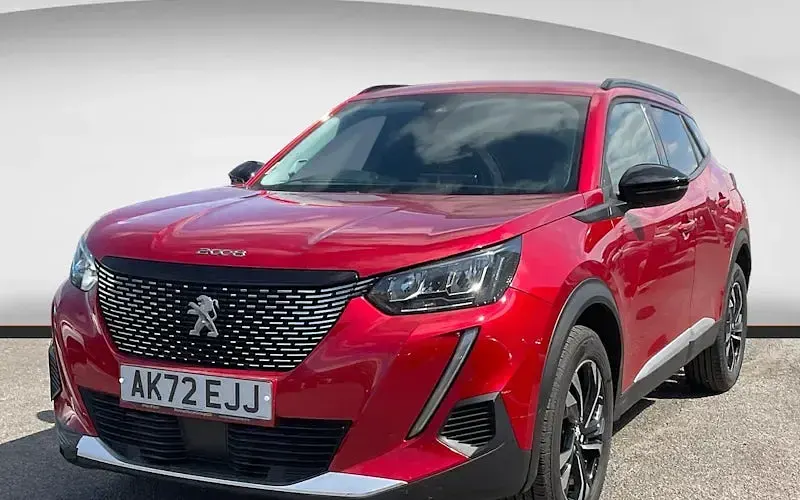 Used Peugeot 2008 Allure+ 110 HP (80 kW) 2022 SUV
