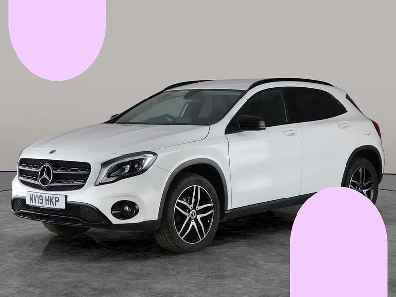 White Used 2019 Mercedes GLA180 Urban SUV | £14,612 (Fair price) - Image 1/3