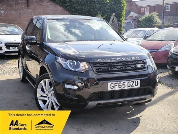 Black Used 2015 Land Rover Discovery Sport SE SUV | £10,985 (Good price) - Image 1/1