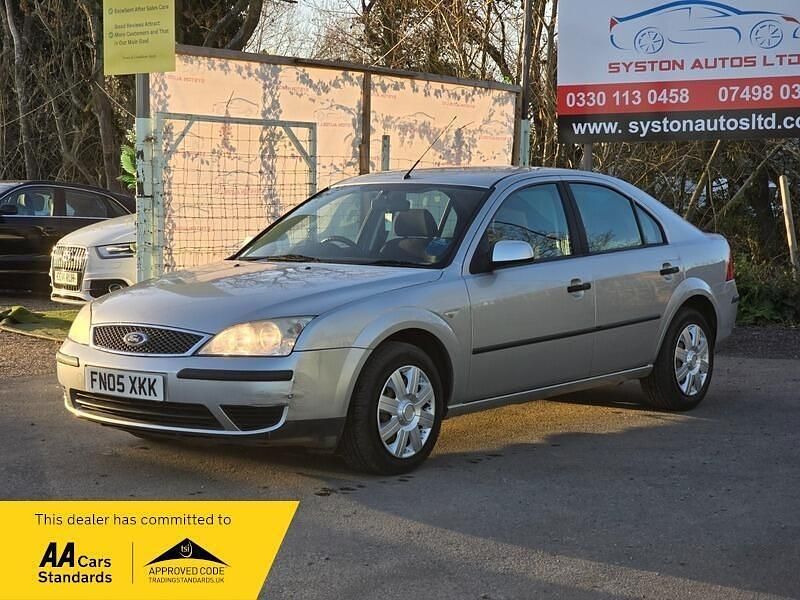Used Ford Mondeo 2005 Silver Hatchback