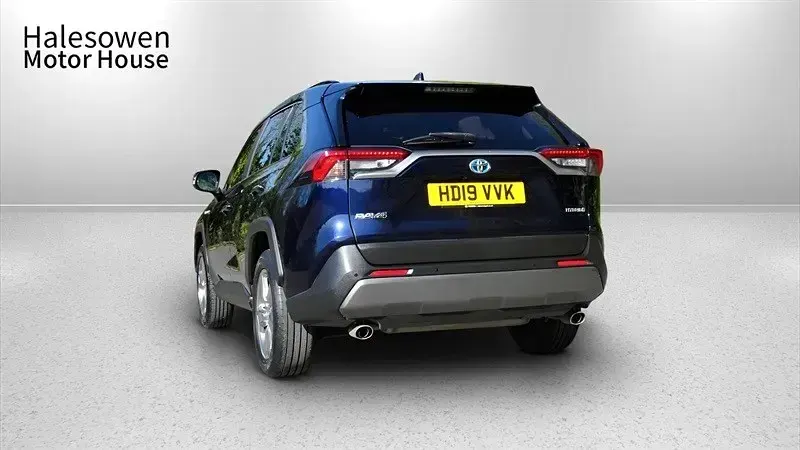 Used Toyota RAV4 Hybrid 218 HP (160 kW) 2019 Blue SUV