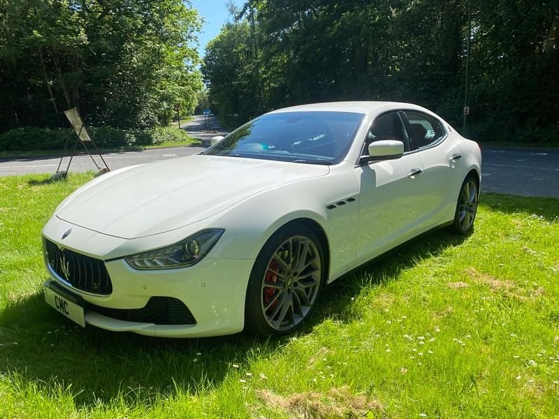 Used Maserati Ghibli 275 HP (202 kW) 2016 White Coupe