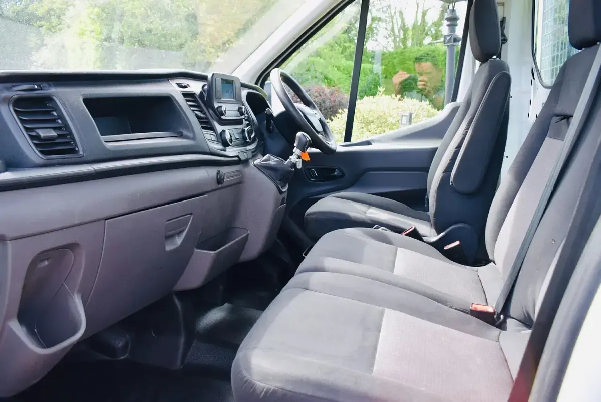 Used Ford Transit Premium 130 HP (95 kW) 2023 White Van