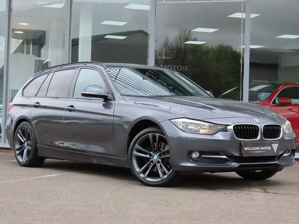 Używany BMW 320 Sport Line 184 KM (135 kW) 2014 Szary Kombi