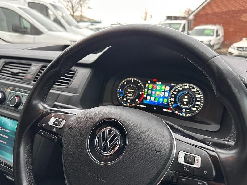 Used VW Caddy Highline 102 HP (75 kW) 2018 Silver MPV