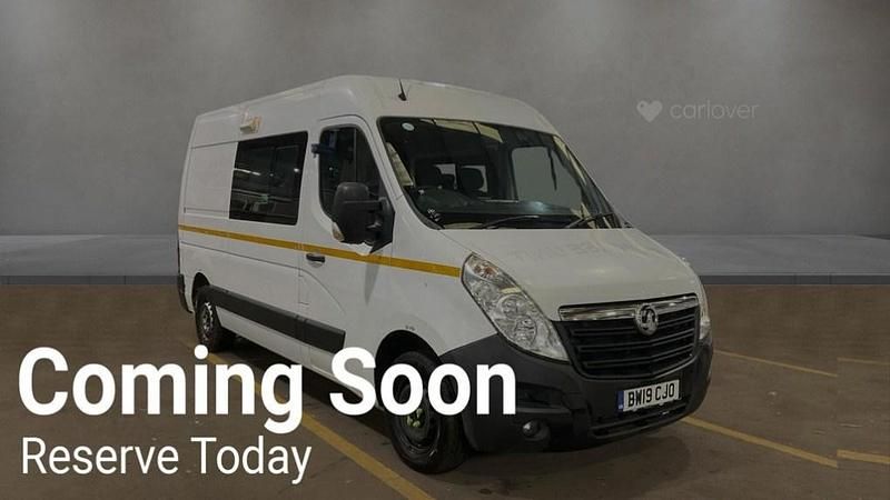 Used Vauxhall Movano 130 HP (95 kW) 2019 White MPV