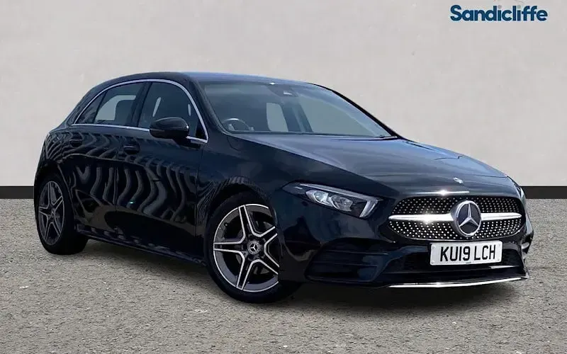 Used Mercedes A180 AMG line 136 HP (100 kW) 2019 Hatchback
