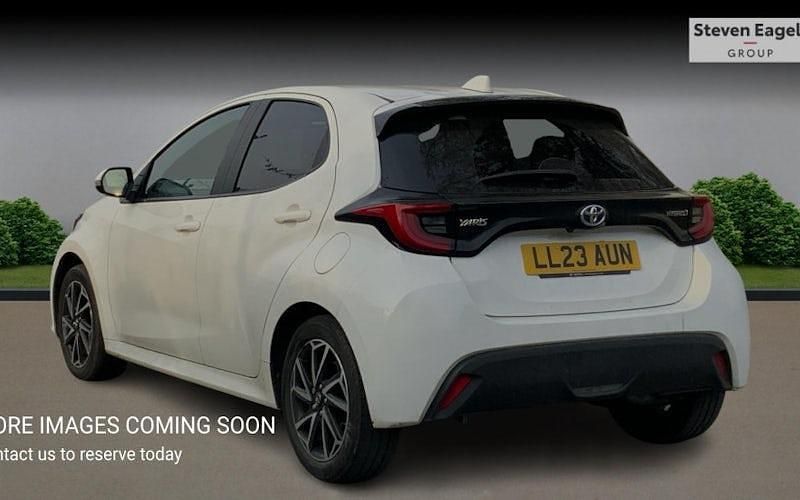 Used Toyota Yaris Hybrid Design 116 HP (85 kW) 2026 Hatchback