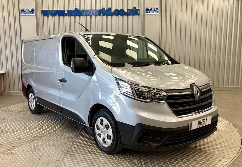Grey Used 2022 Renault Trafic Business Van | £12,995 (Good price) - Image 1/4