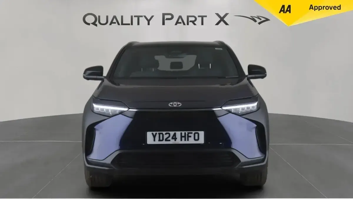 Used Toyota bZ4X 150 kW (204 HP) 2024 Blue SUV
