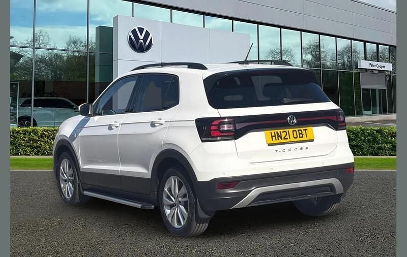 Used VW T-Cross SE 95 HP (69 kW) 2021 White SUV