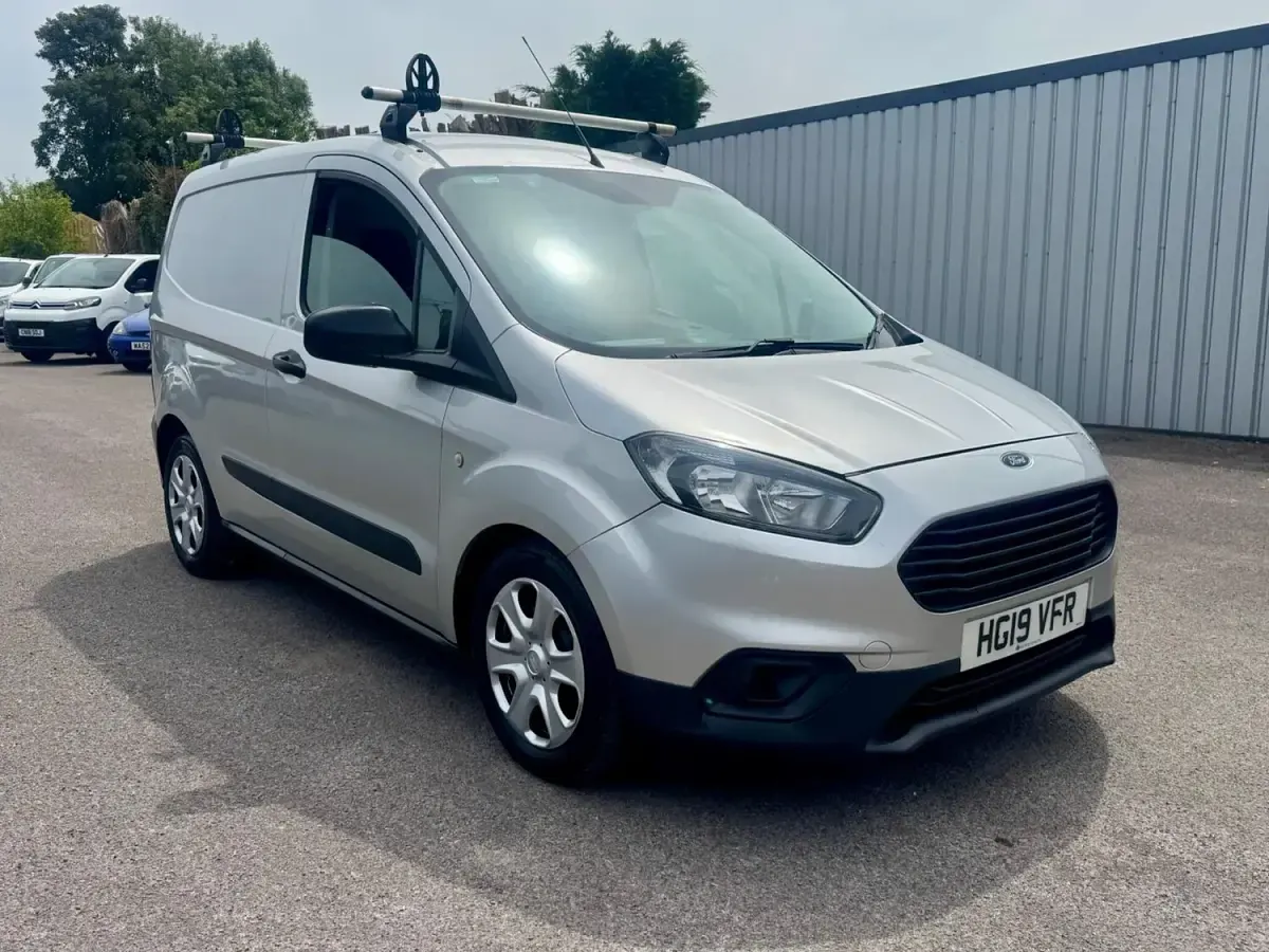 Used Ford Transit Trend 100 HP (73 kW) 2019 Silver Van
