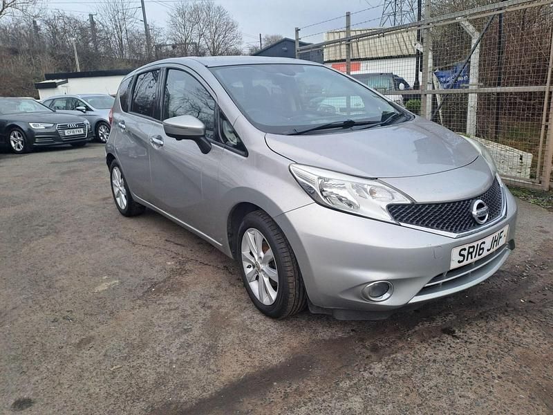 Used Nissan Note Tekna 90 HP (66 kW) 2016 Silver MPV
