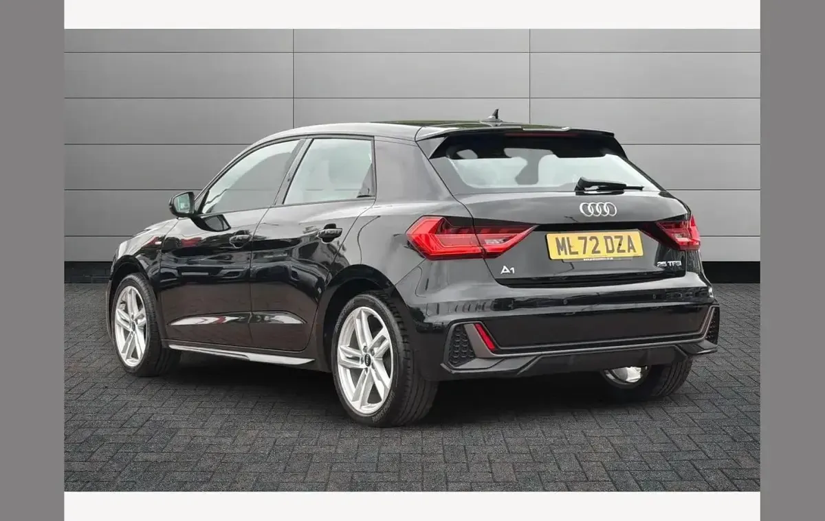 Used Audi A1 S-Line 95 HP (69 kW) 2022 Black SUV