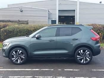 New Volvo XC40 Ultra 163 HP (119 kW) 2025 Green SUV