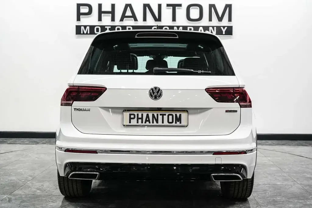 Used VW Tiguan R-line 240 HP (176 kW) 2019 White SUV
