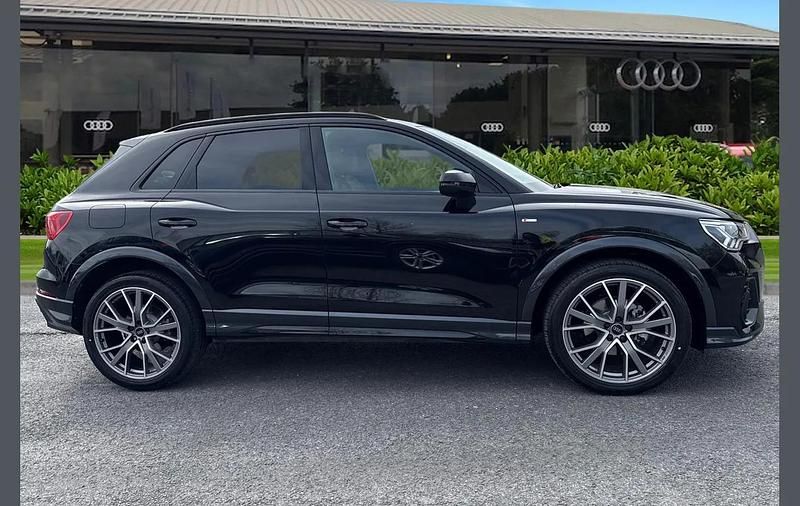 Used Audi Q3 Black Edition 150 HP (110 kW) 2025 Black SUV