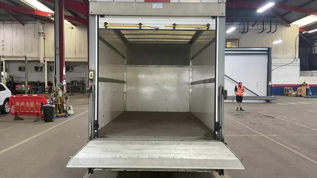 Used Citroën Relay 130 HP (95 kW) 2019 White Van