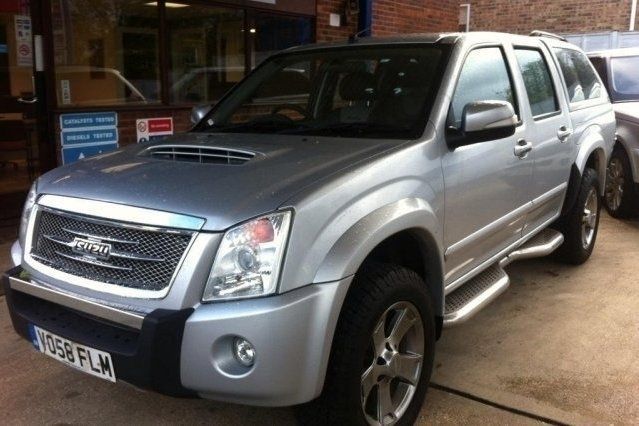 Used Isuzu Pick up 2009 Pickup