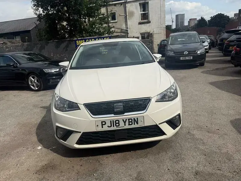 Used Seat Ibiza SE Technology 95 HP (69 kW) 2018 White Hatchback