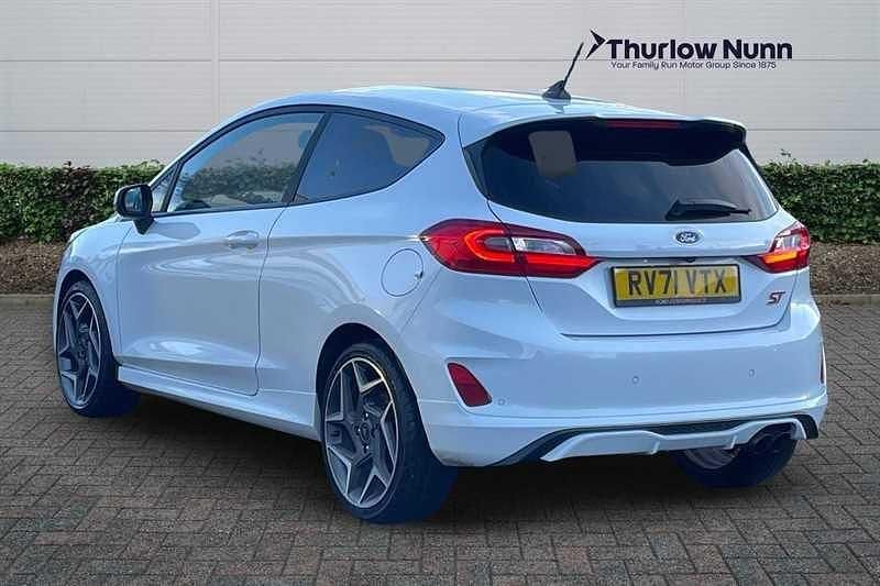 Used Ford Fiesta ST 200 HP (147 kW) 2021 White Hatchback