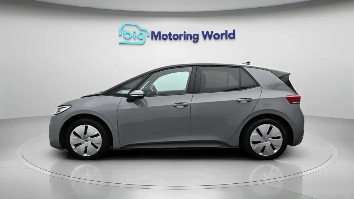 Usado VW ID.3 Pro Performance 150 kW (204 CV) 2022 Gris Utilitario