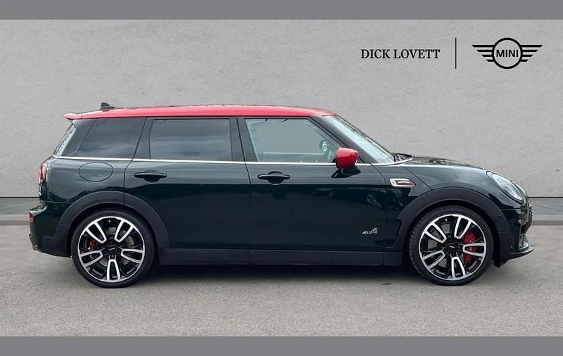 Used Mini John Cooper Works Clubman 306 HP (225 kW) 2021 Green Estate