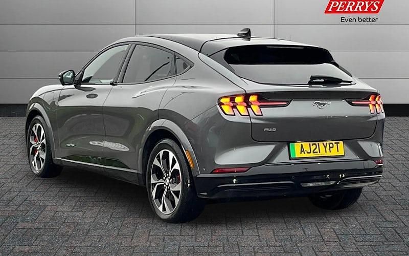 Used Ford Mustang 351 HP (258 kW) 2021 Estate