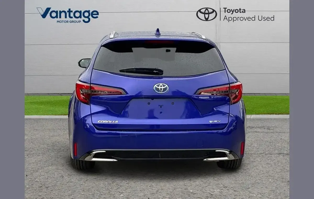 New Toyota Corolla Design 138 HP (101 kW) 2025 Blue Estate