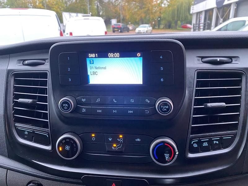 Used Ford Transit Custom 130 HP (95 kW) 2022 White Van