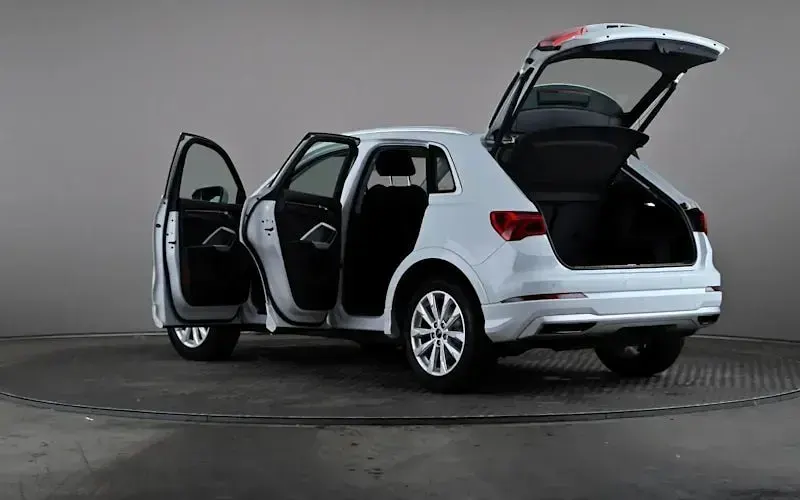Used Audi Q3 Sport 150 HP (110 kW) 2022 White SUV