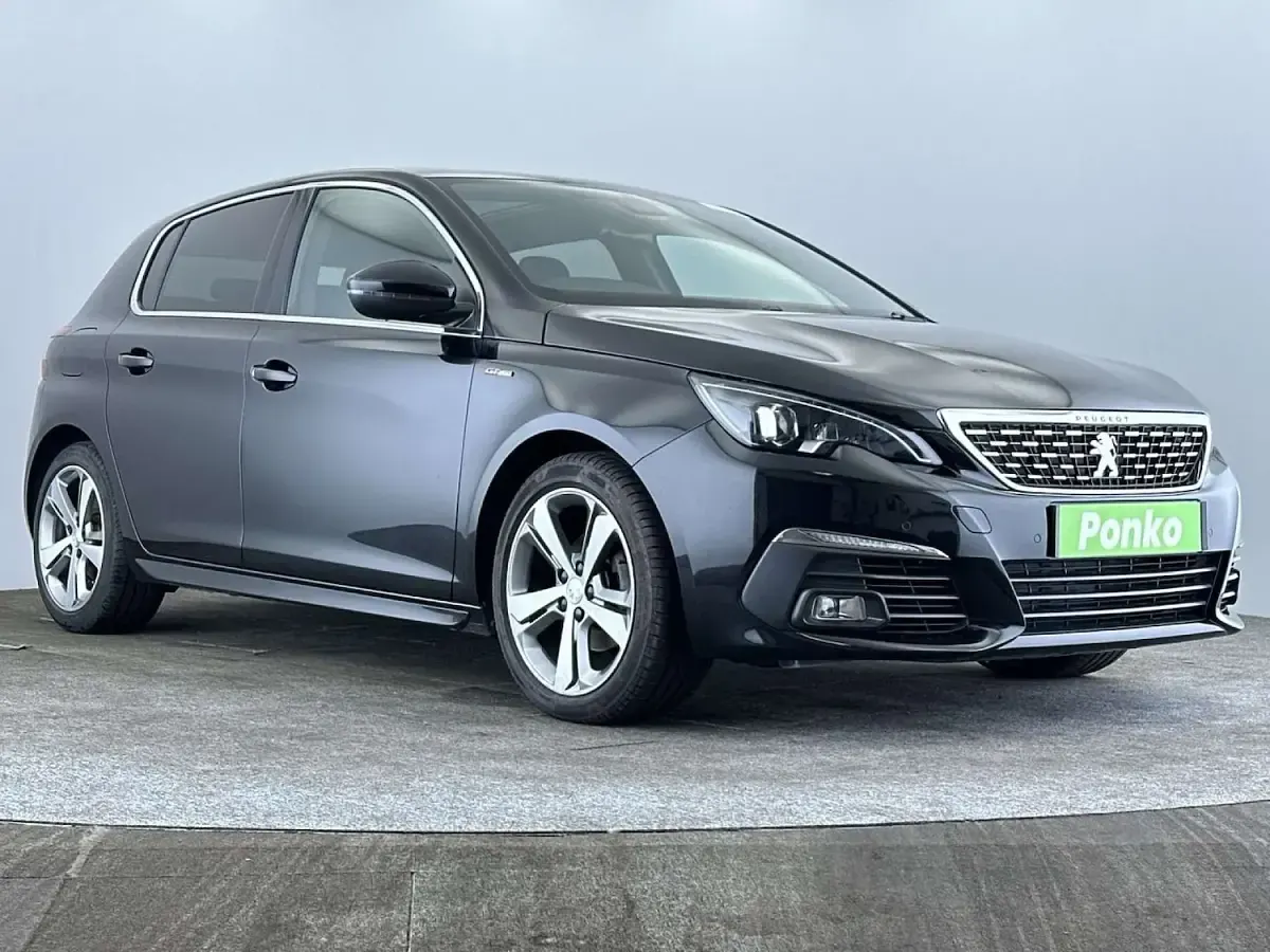 Used Peugeot 308 GT-line 131 HP (96 kW) 2020 Hatchback