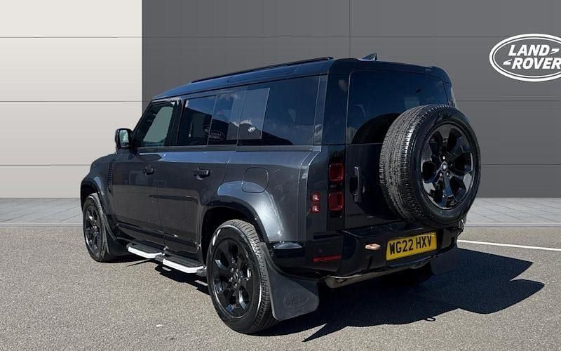 Używany Land Rover Defender Dynamic 404 KM (297 kW) 2023 SUV