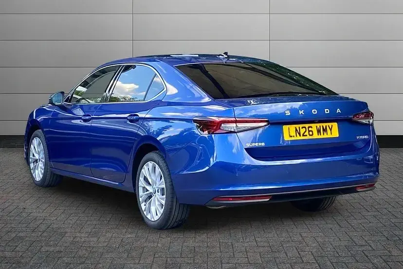 Used Skoda Superb SE L 150 HP (110 kW) 2026 Cobalt blue Hatchback