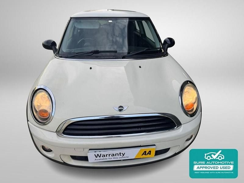 Used Mini ONE Hatch 94 HP (69 kW) 2007 White Hatchback