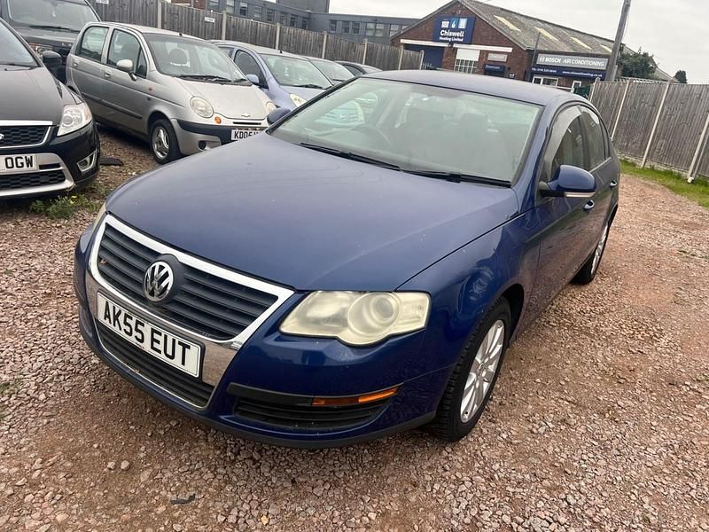 Usado VW Passat S 2005 Azul Sedan