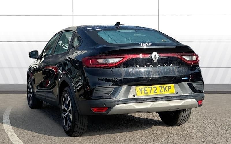 Begagnad Renault Arkana Iconic 143 HK (105 kW) 2022 Svart SUV