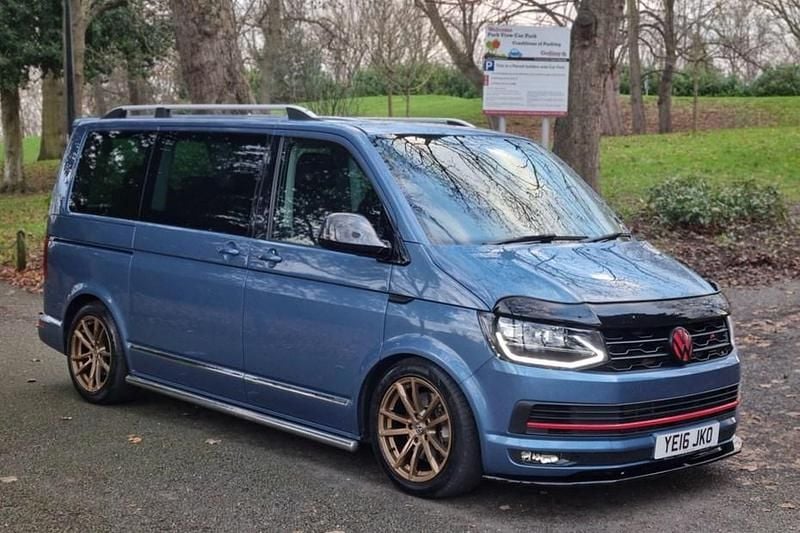 Blue Used 2016 VW Caravelle Executive MPV | £27,995 (Fair price) - Image 1/1