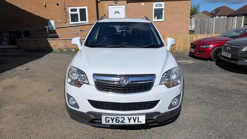 Used Vauxhall Antara 2012 White SUV
