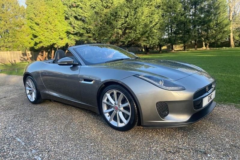 Used Jaguar F-Type R-Dynamic 300 HP (220 kW) 2017
