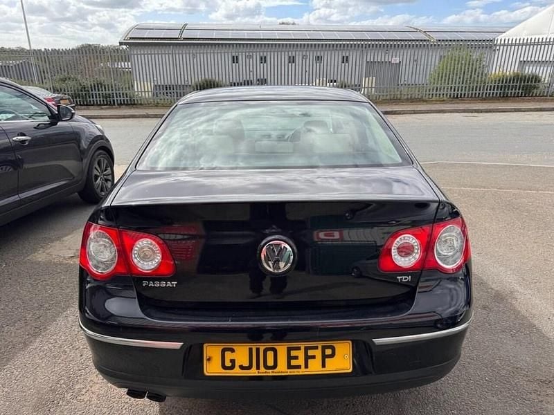 Used VW Passat Highline 110 HP (80 kW) 2010 Black Sedan