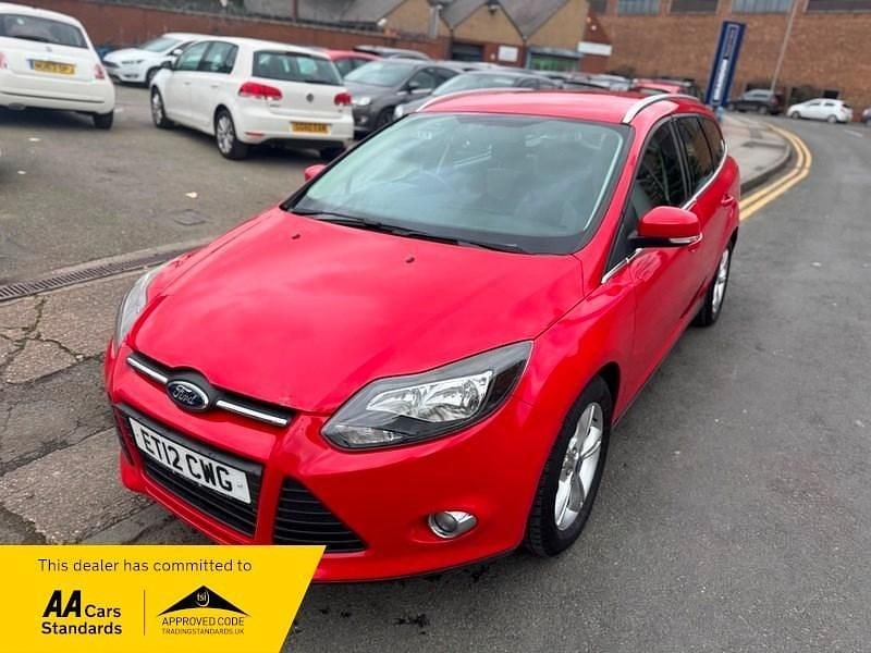 Used Ford Focus Zetec 2012 Red Estate