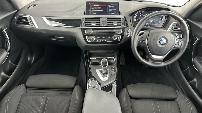 Used BMW 120 Sport Line 187 HP (137 kW) 2018 Silver Hatchback