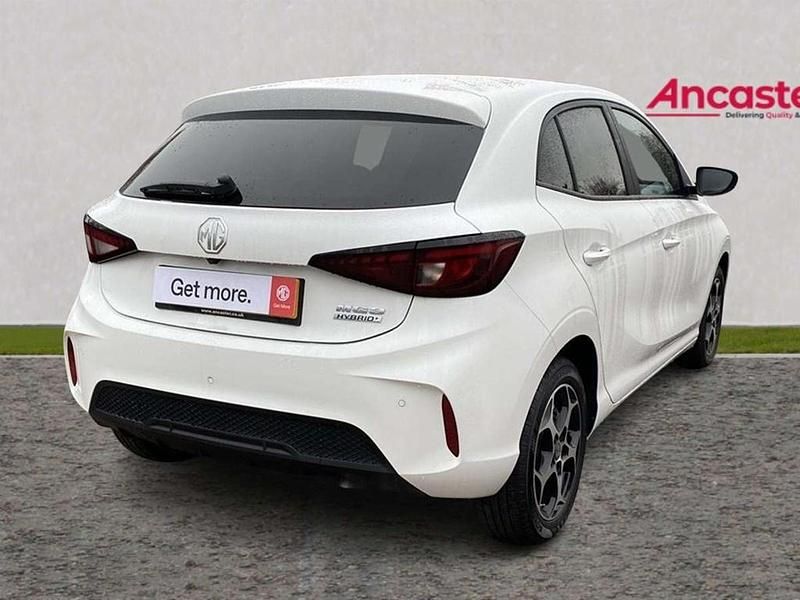 Used MG MG3 SE 116 HP (85 kW) 2025 White Hatchback