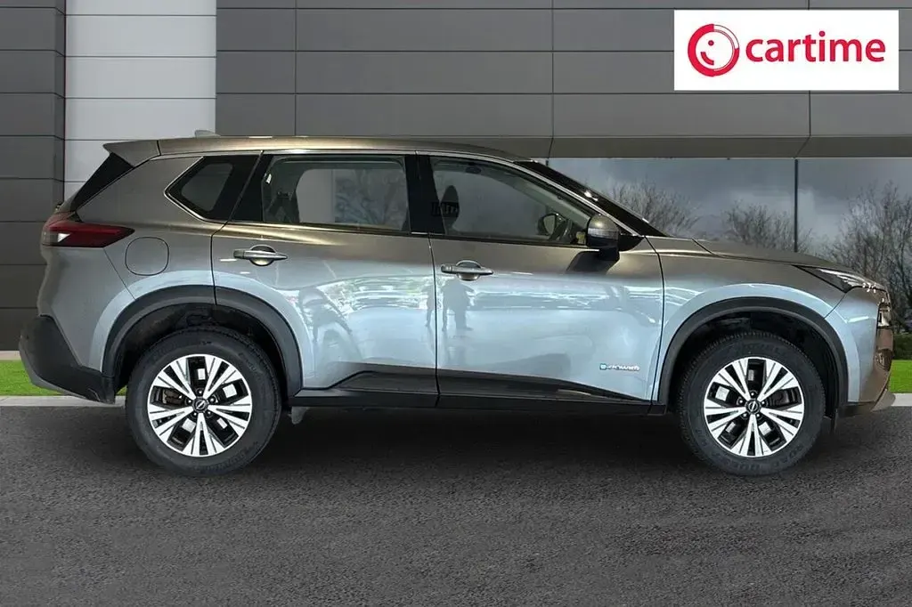 Used Nissan X-Trail Acenta Premium 213 HP (156 kW) 2024 Grey SUV
