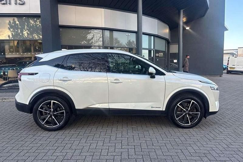 Used Nissan Qashqai Tekna 190 HP (139 kW) 2023 White SUV