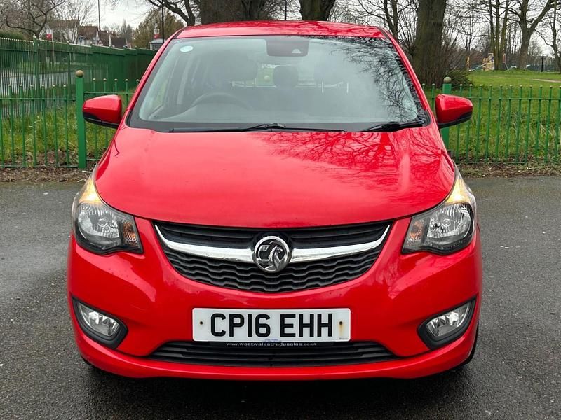 Second-hand Vauxhall Viva 75 CP (55 kW) 2016 Roșu Hatchback