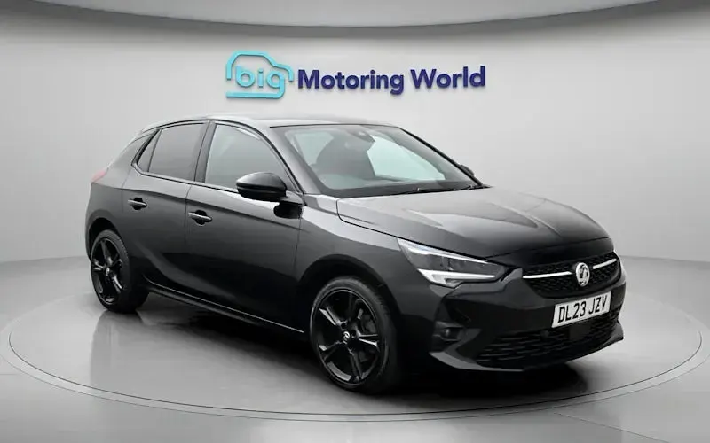 Second-hand Vauxhall Corsa S 101 CP (74 kW) 2023 Negru Hatchback